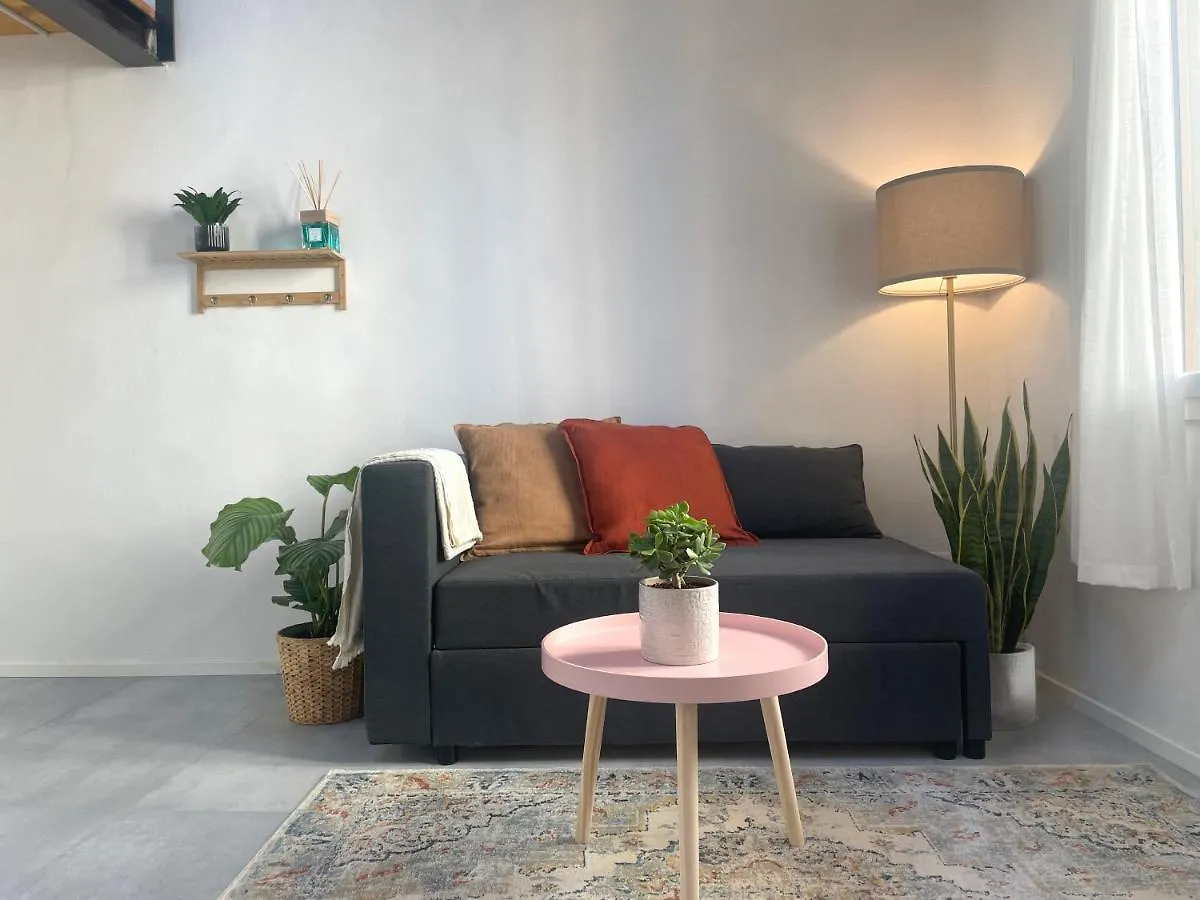 Newly Renovated Modern&Bright Apt - City Center Florence Apartment
